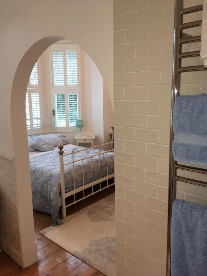 Raymonds Bed & Breakfast ดักลาส ภายนอก รูปภาพ